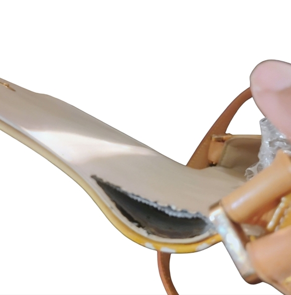 Louis Vuitton Yellow Vernis Patent Leather Bag - Picture 14 of 17